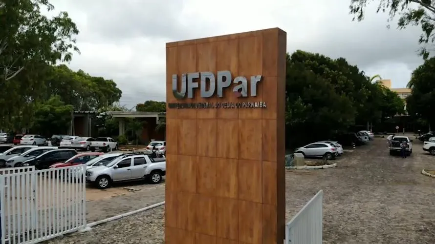 Concurso público para professores da Universidade Federal do Delta do ParnaÃba UFDPar 2026
